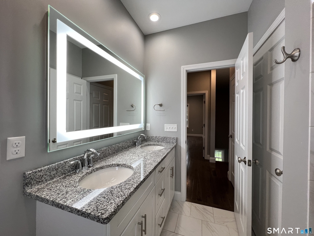 35 Ringgold Street - Photo 10