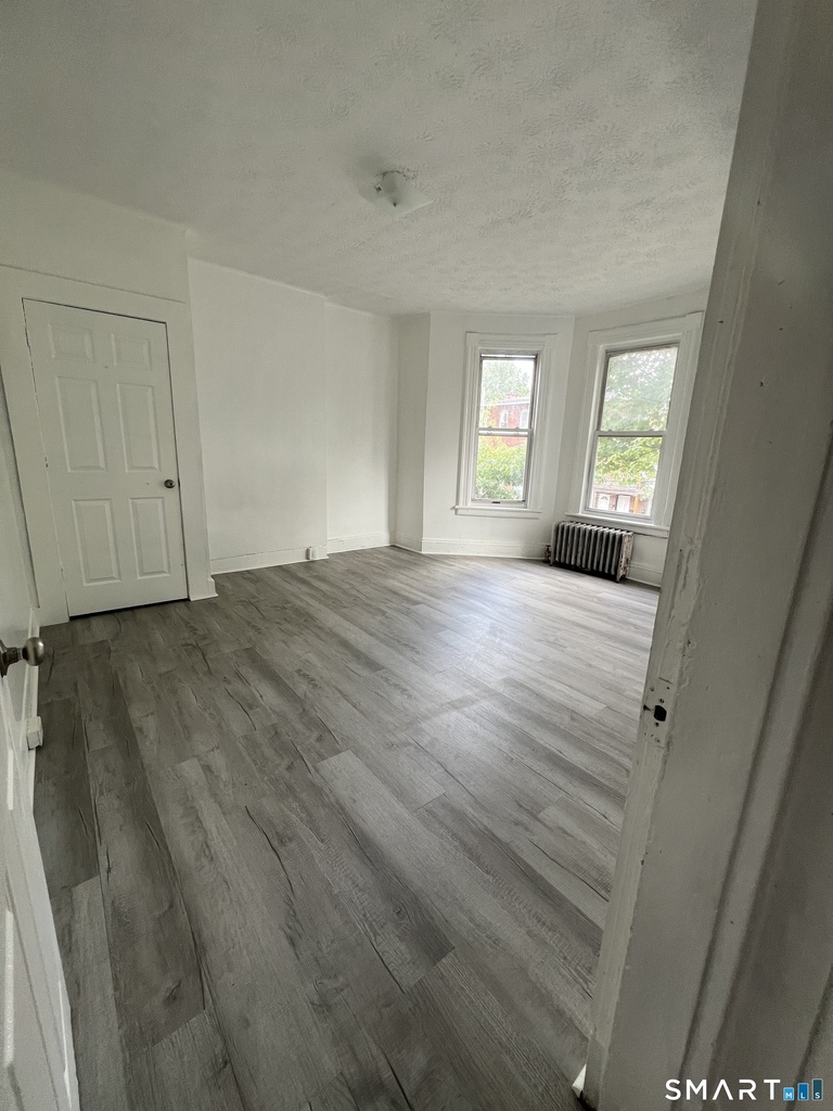 121 Babcock Street - Photo 6
