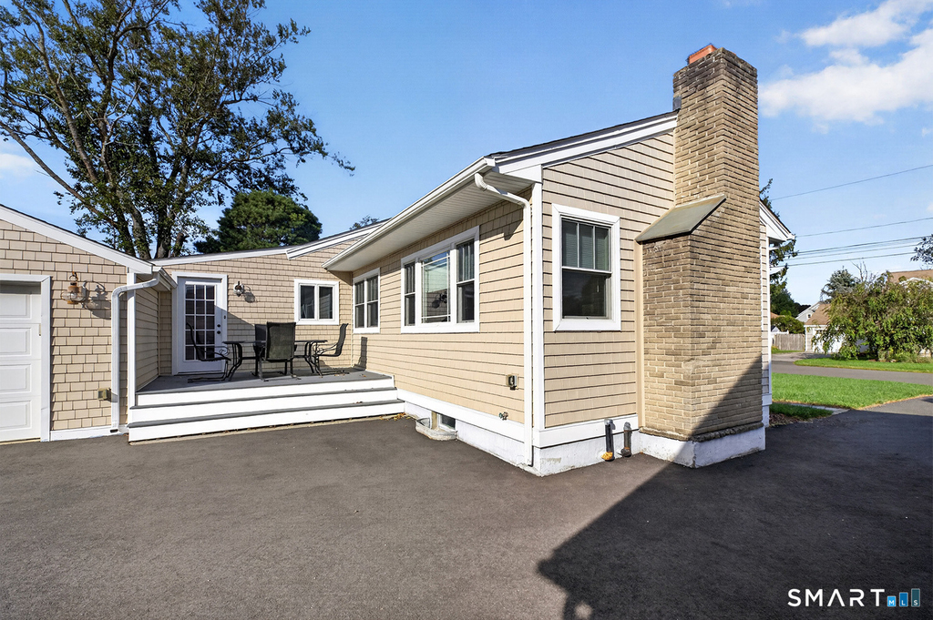 135 York Street - Photo 21