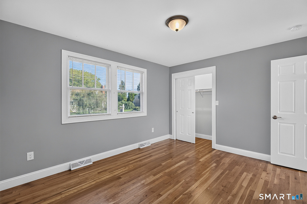 135 York Street - Photo 13