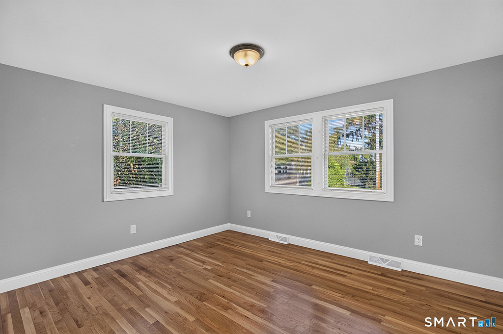 135 York Street - Photo 10