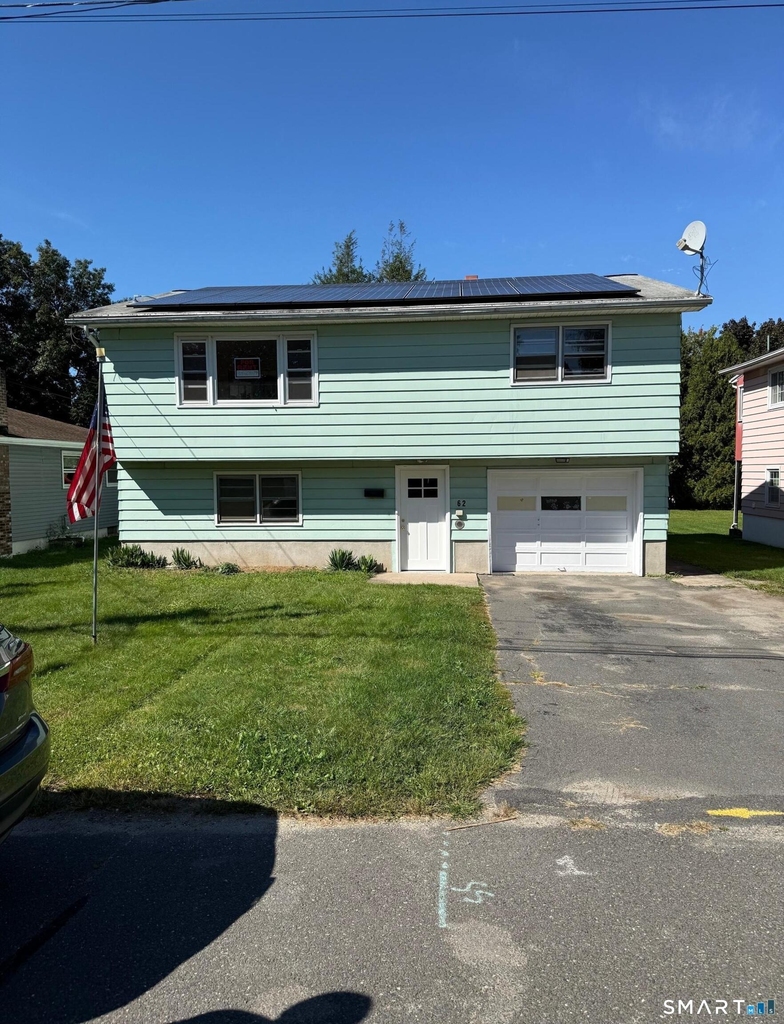 62 Rosemount Avenue - Photo 0