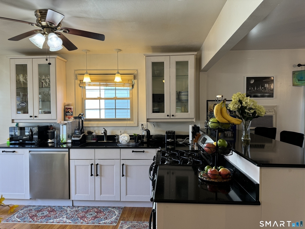 425 Huntington Road - Photo 8