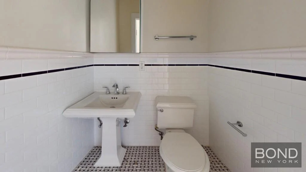 166 2nd Avenue - Photo 7
