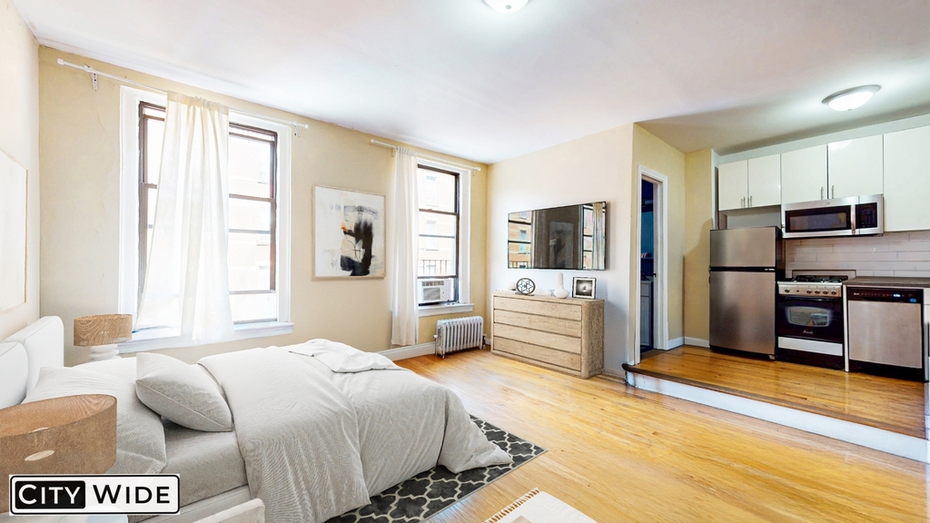 201 Sullivan Street - Photo 1
