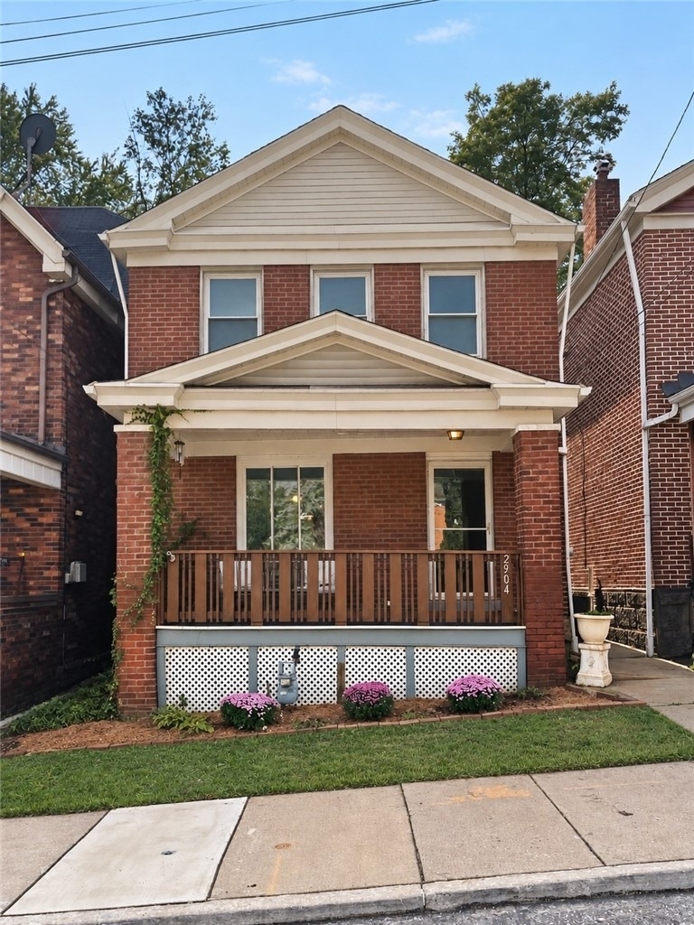 2904 Brentwood Ave - Photo 0