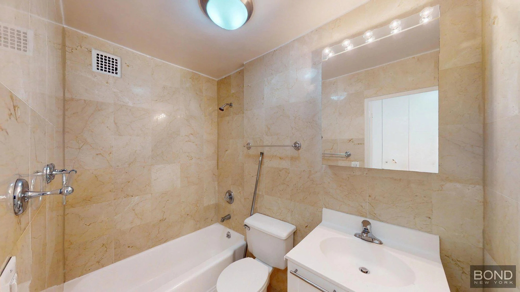 236 East 36th Street - Photo 1