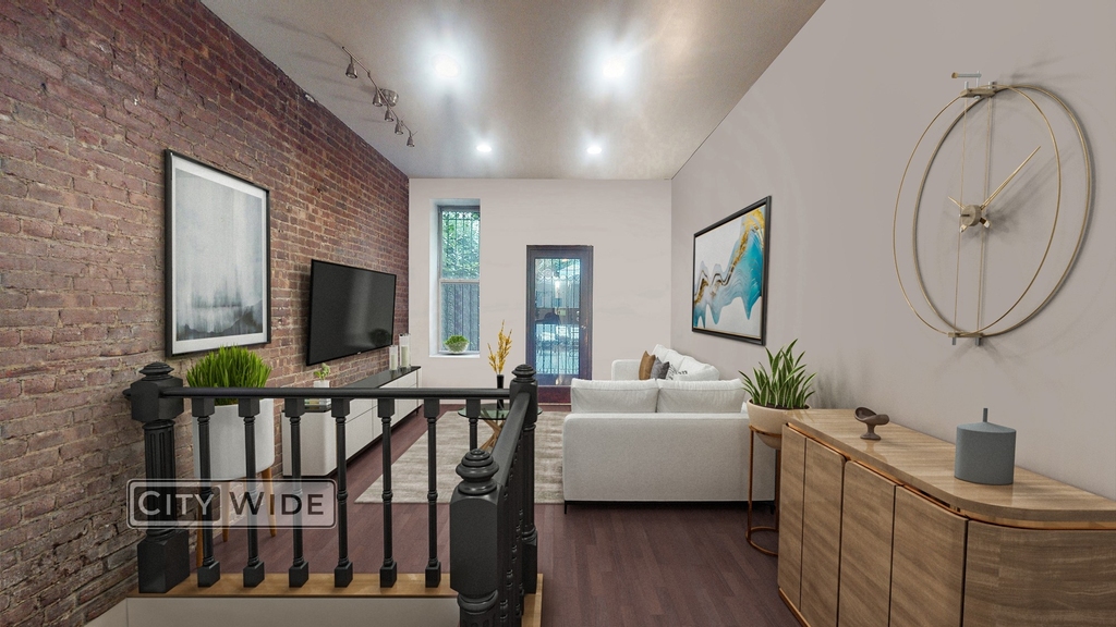 318 East 93rd Street - Photo 3