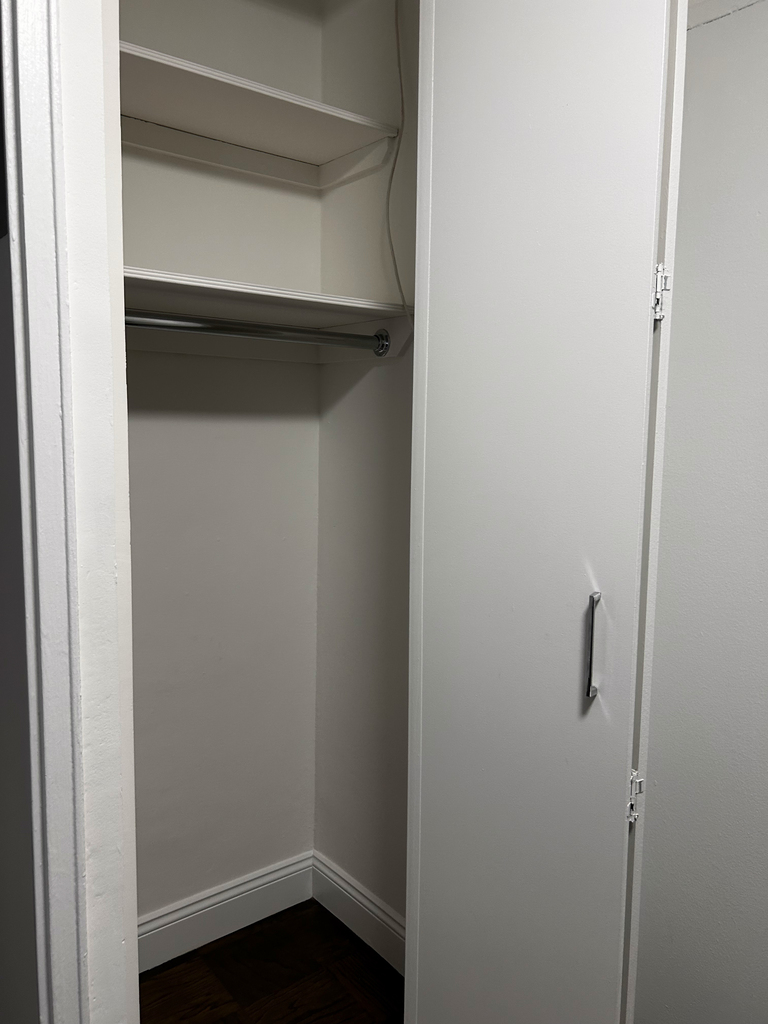 145 East 16th Street - Photo 7