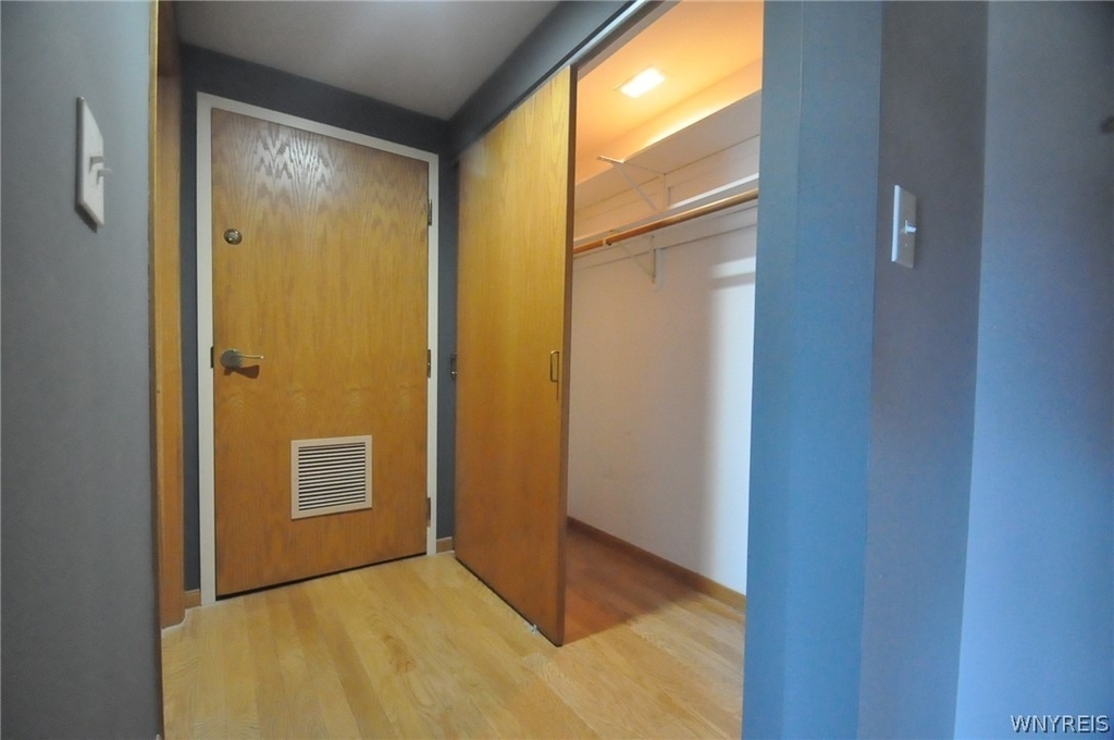 40 Waterfront Circle - Photo 7
