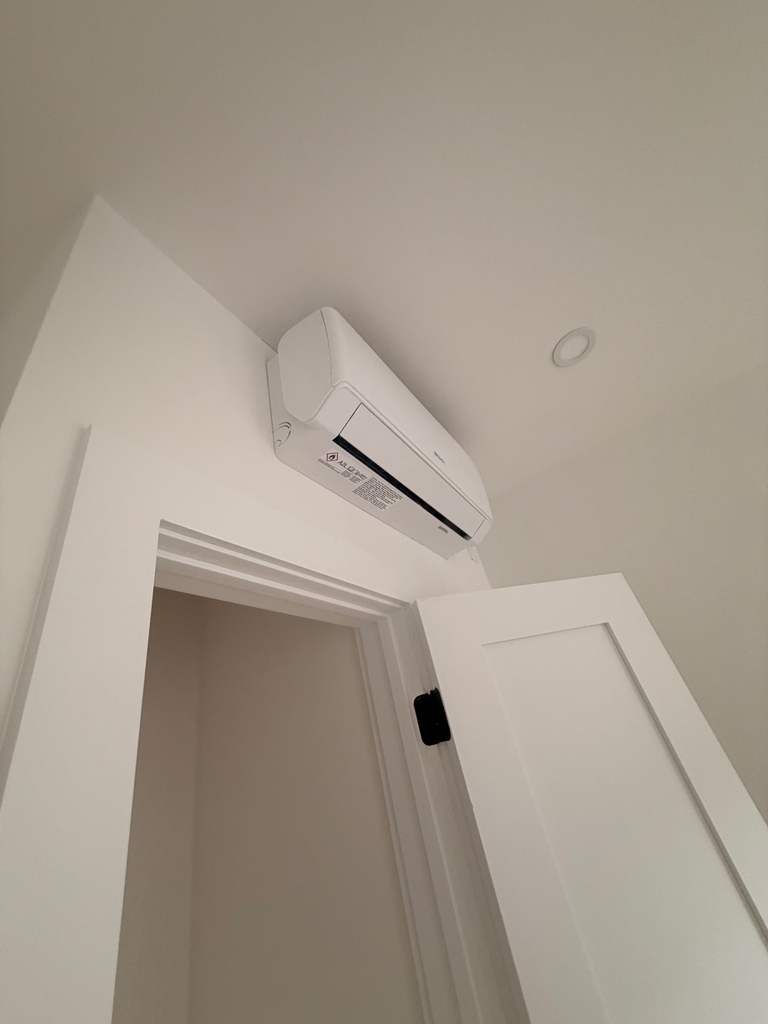 435 Lincoln Ave - Photo 1