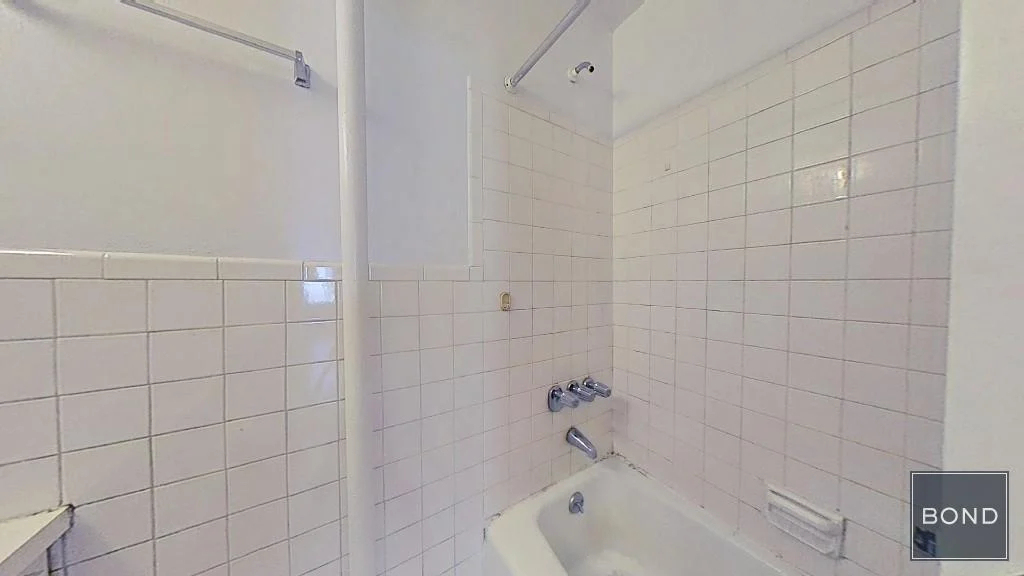 212 East 85th Street - Photo 2