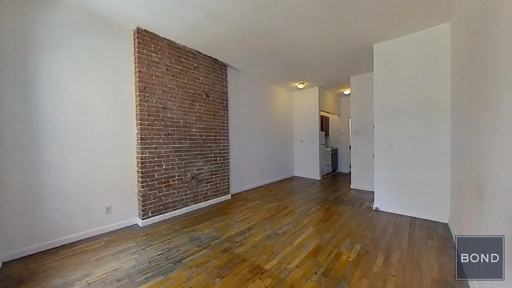 212 East 85th Street - Photo 0