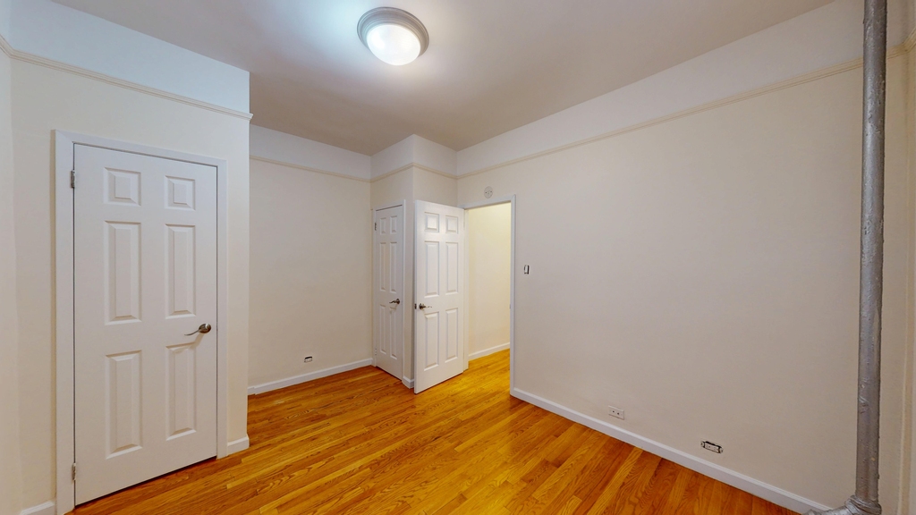 117 West 13th Street - Photo 4