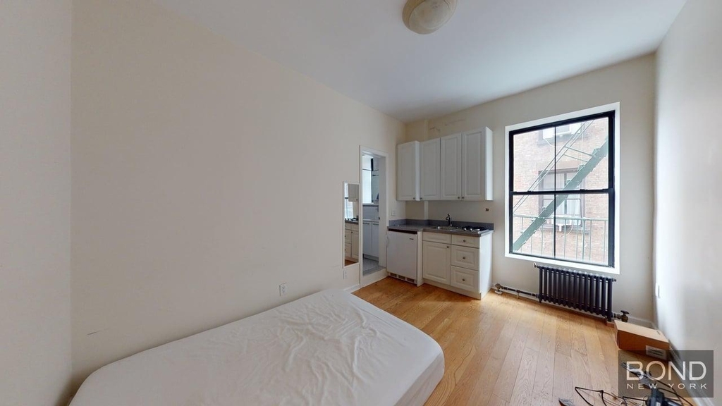 53 West 72nd Street - Photo 2