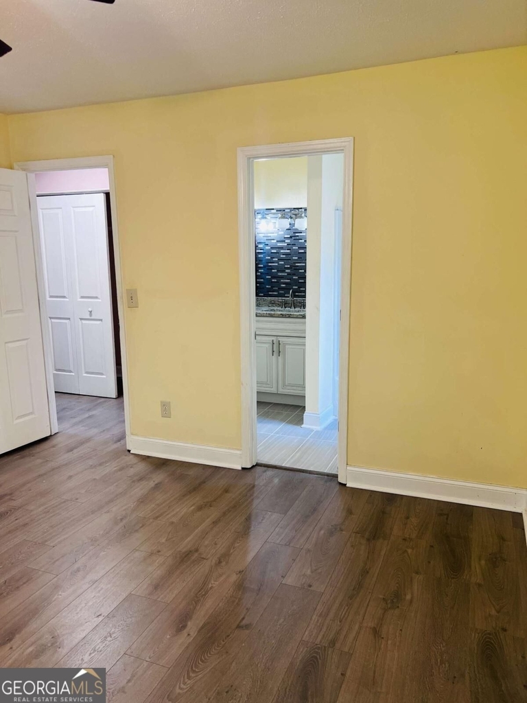 563 Crestridge Court - Photo 26
