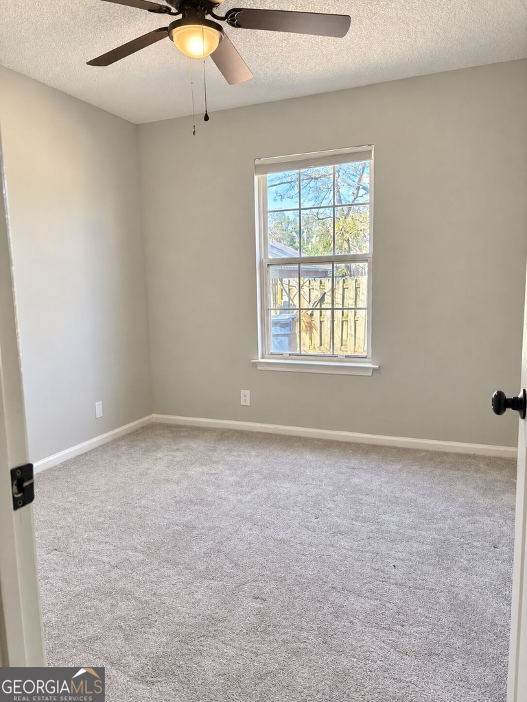 103 Chandler Way - Photo 4