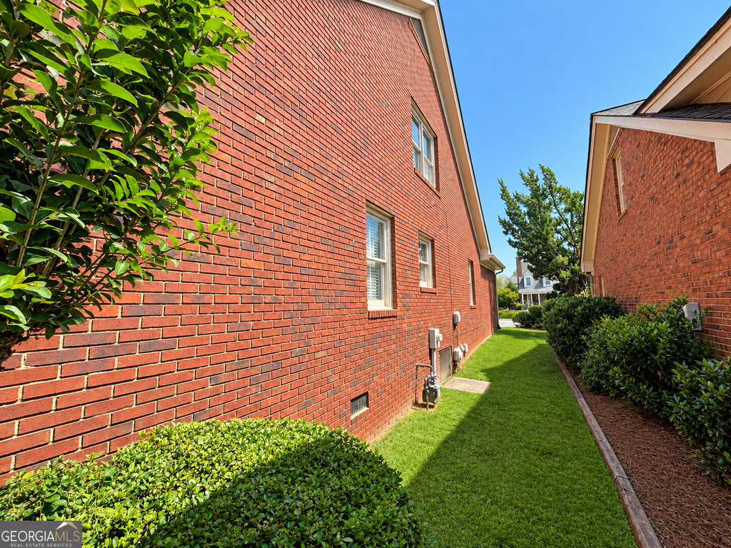 1826 Hermitage Place - Photo 4