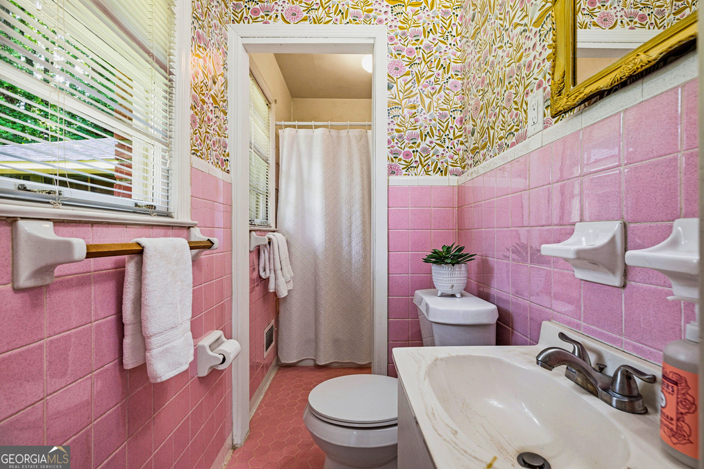 640 Farrar Court - Photo 8