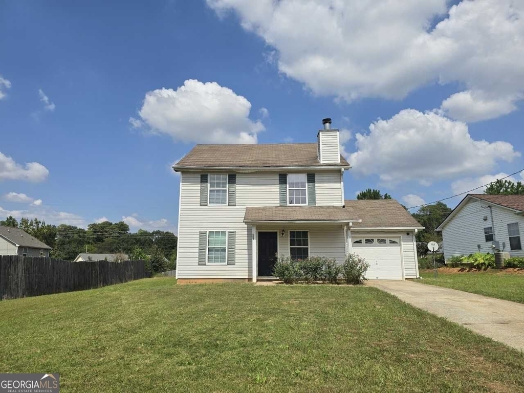 585 Forest Hills Path - Photo 0