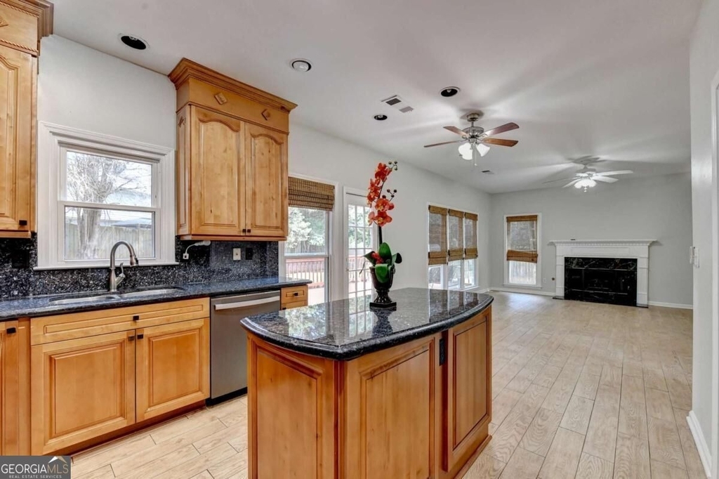 2835 Crestmont Court - Photo 19