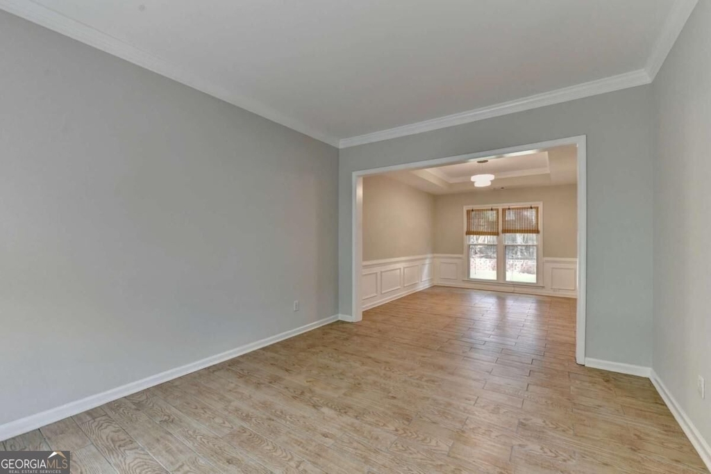 2835 Crestmont Court - Photo 10