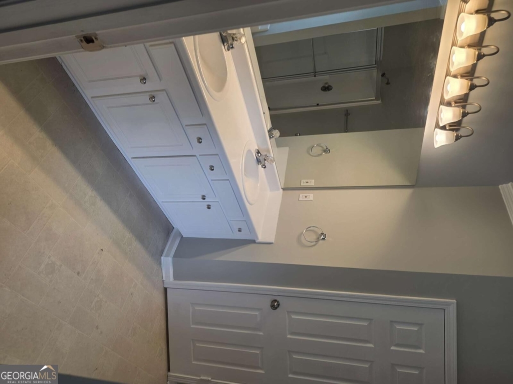 35 Montgomery Court - Photo 17