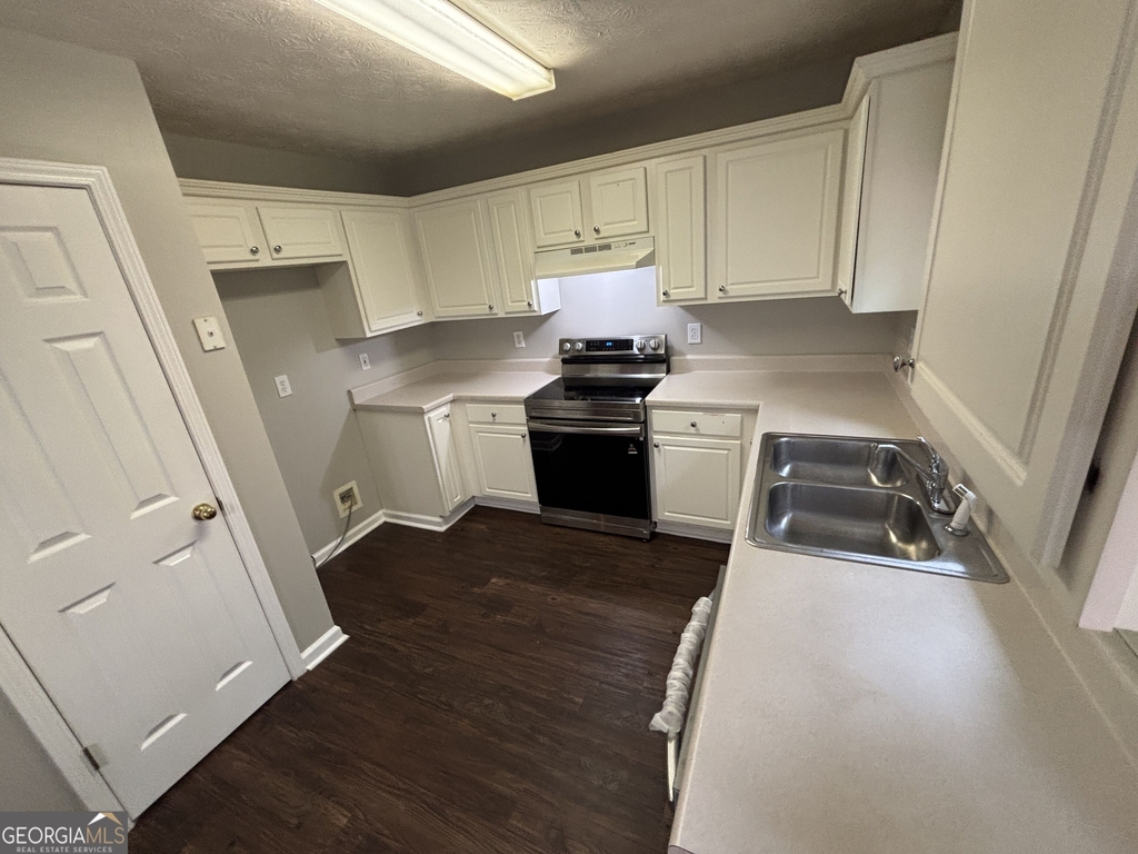 43 Canterbury Drive - Photo 8