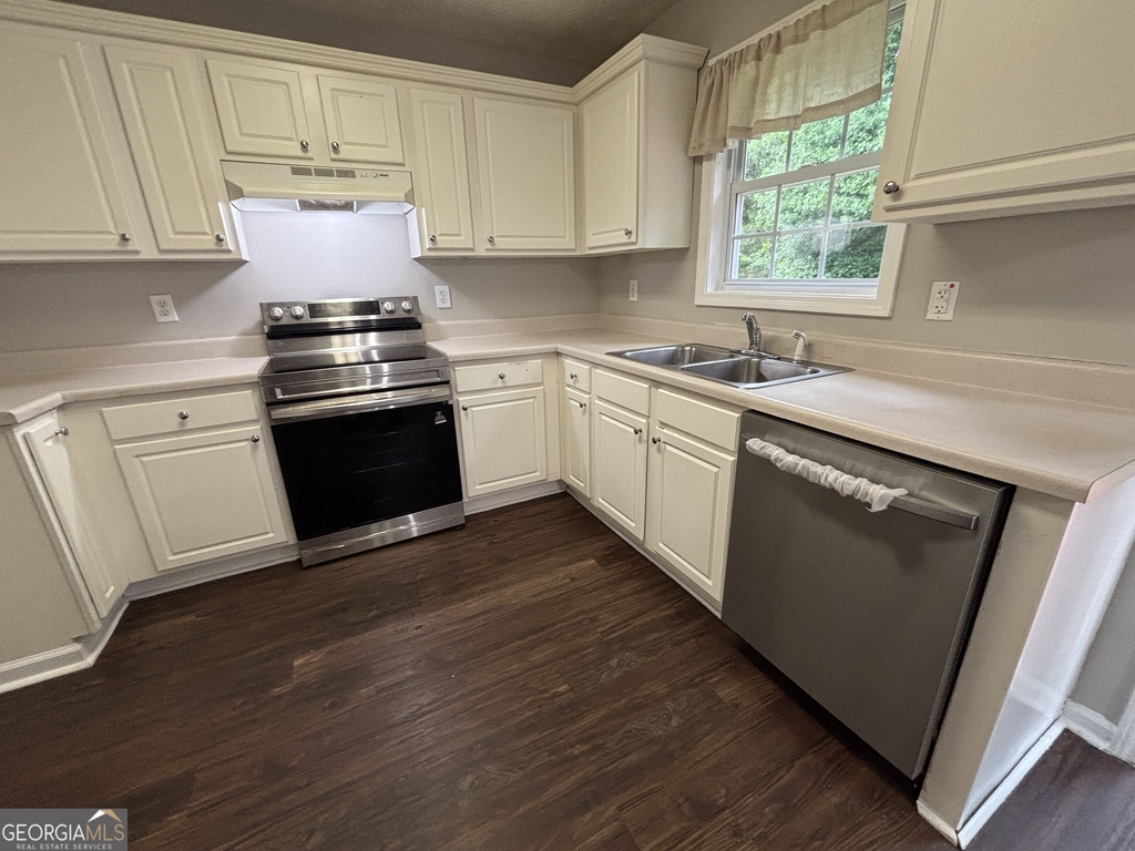43 Canterbury Drive - Photo 9