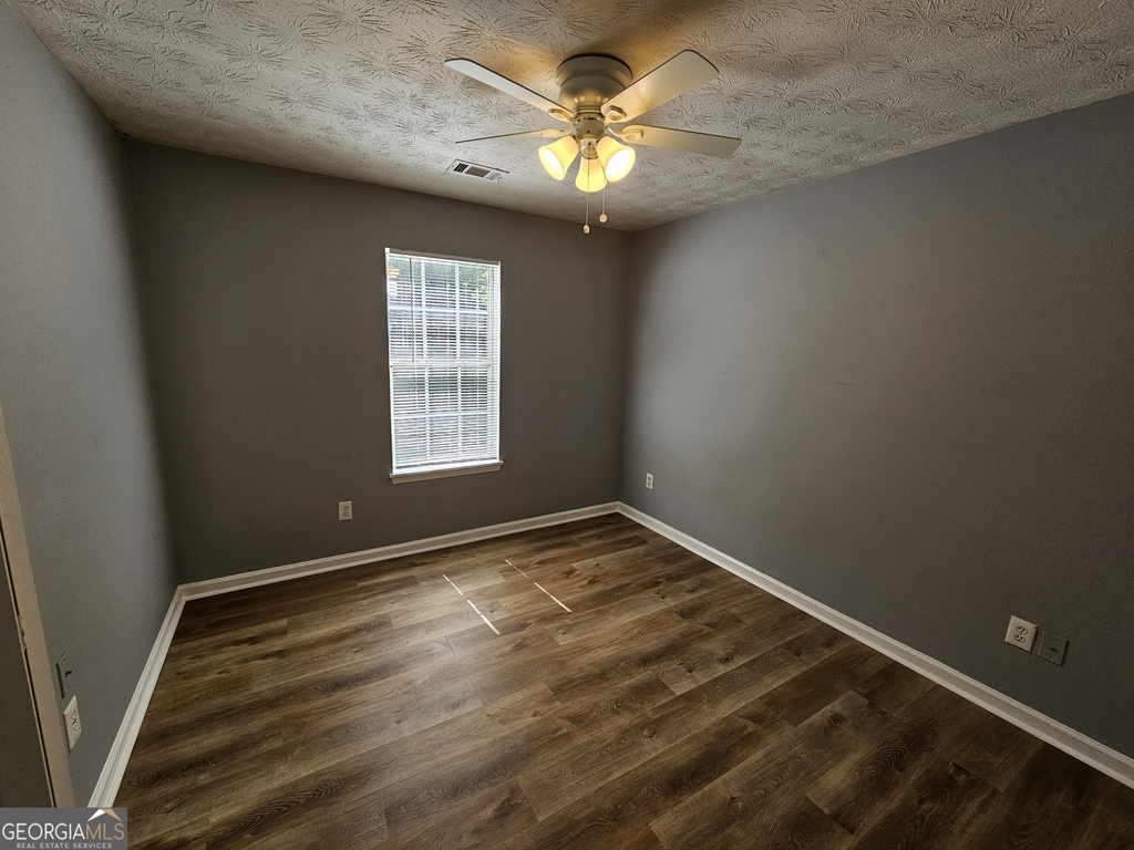 20 Susie Place - Photo 10