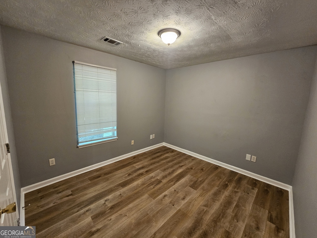 20 Susie Place - Photo 6