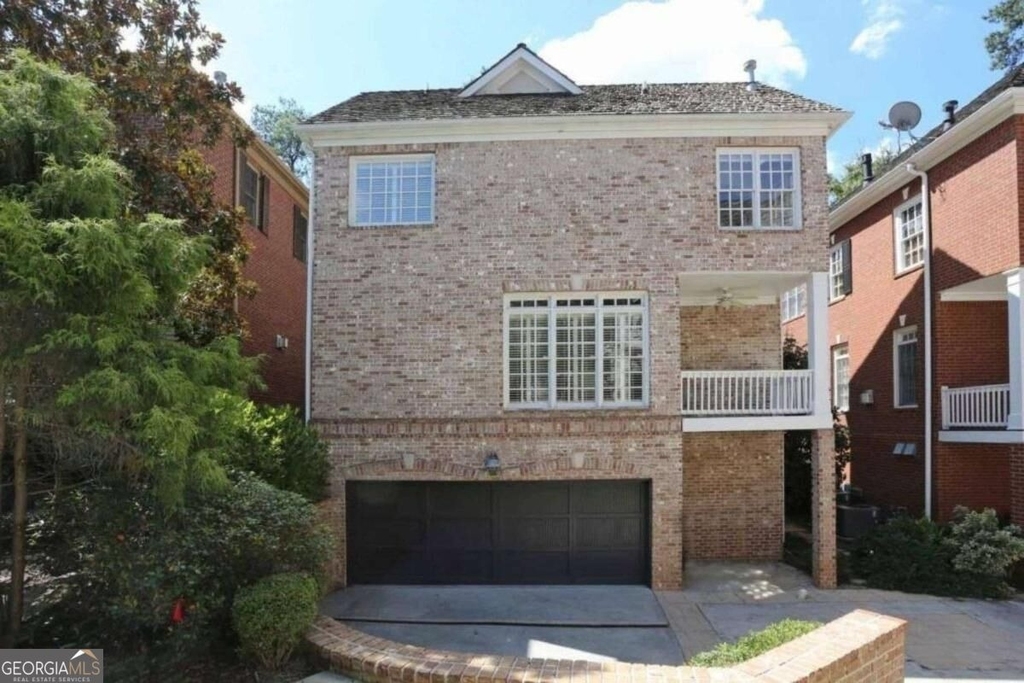 704 Longleaf Drive Ne - Photo 1