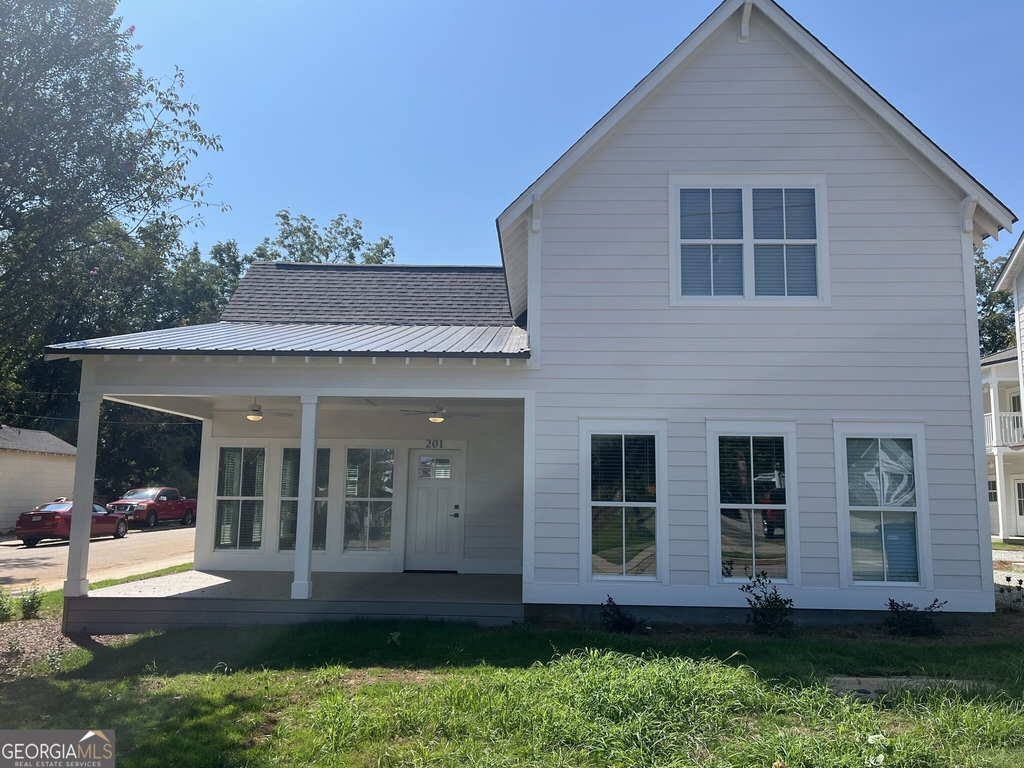 201 Cherry Street - Photo 0