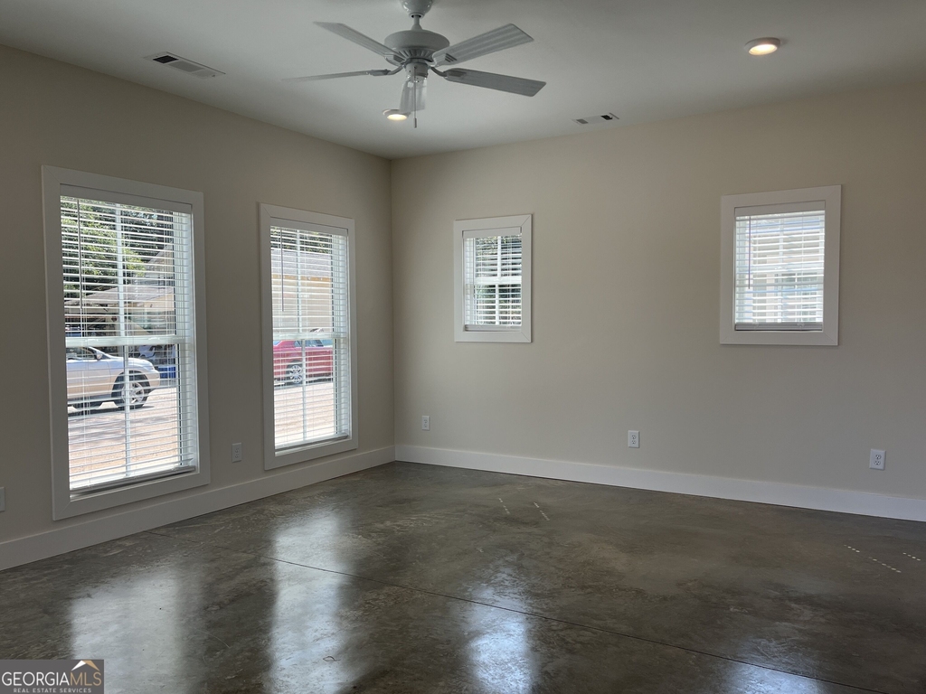 201 Cherry Street - Photo 4