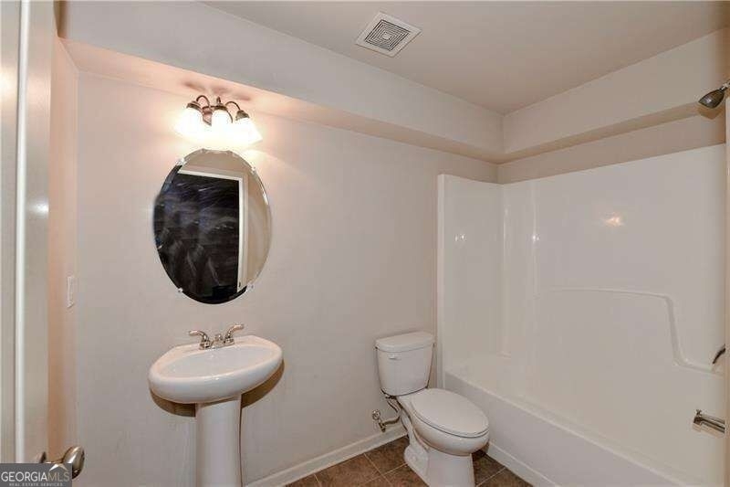 2349 Whiteoak Bend Se - Photo 2