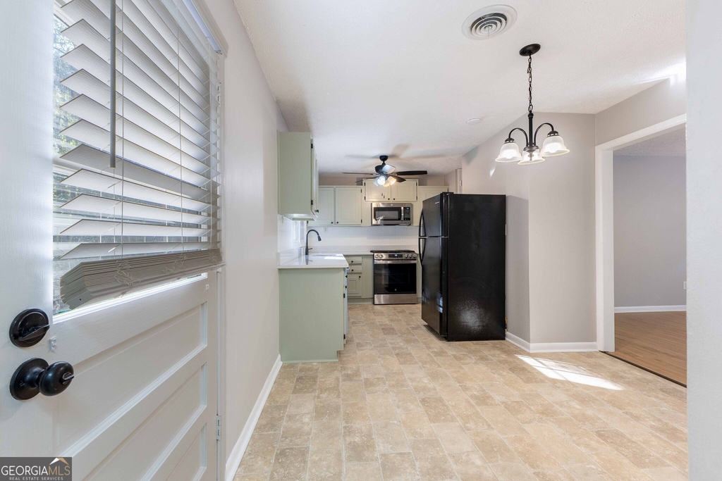 250 Forrest Avenue - Photo 20