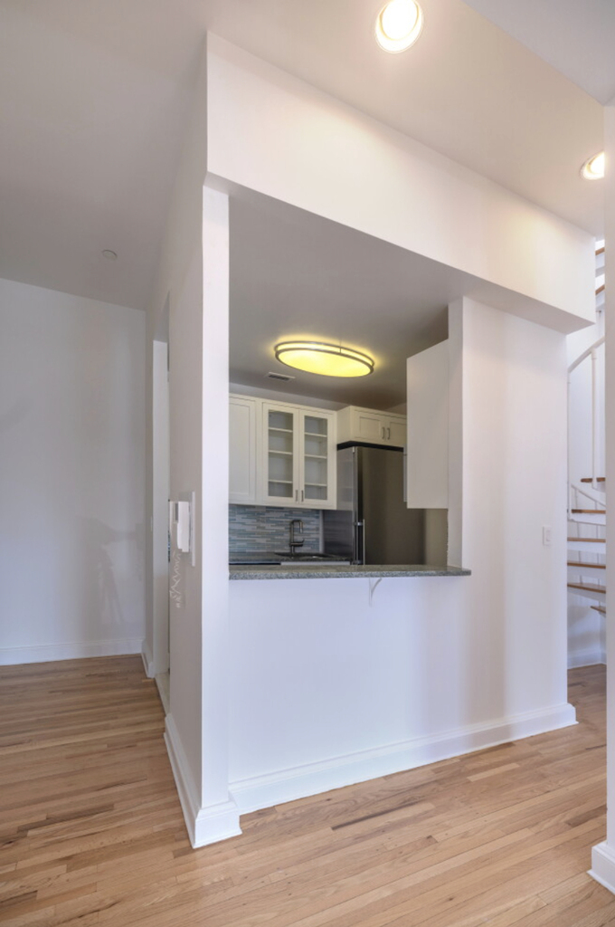  6th Avenue / West 11th - Photo 1