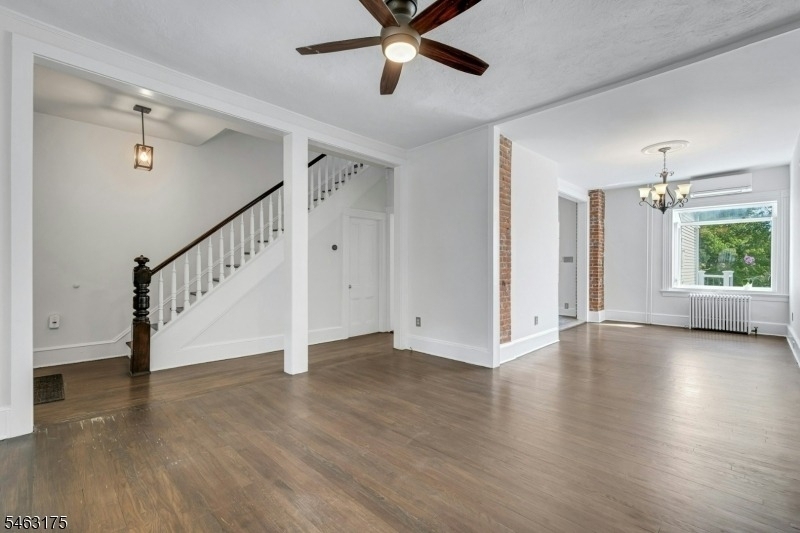 52 Madison St - Photo 7