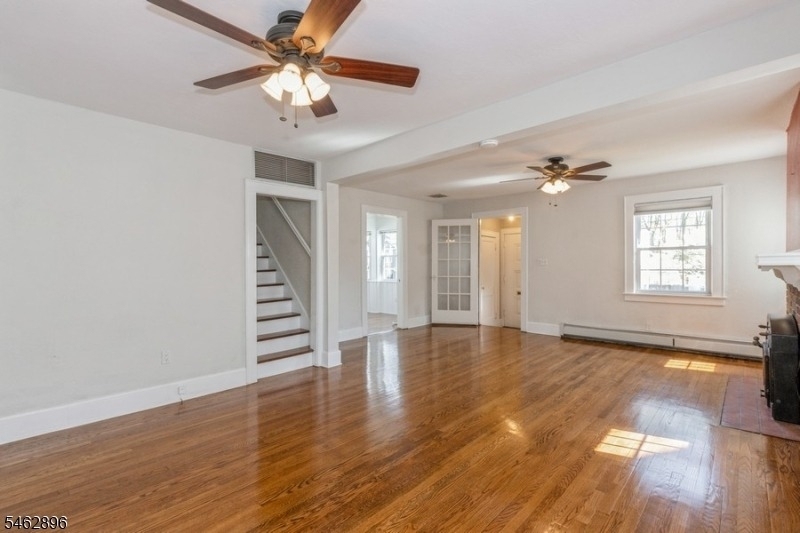 123 New St - Photo 3
