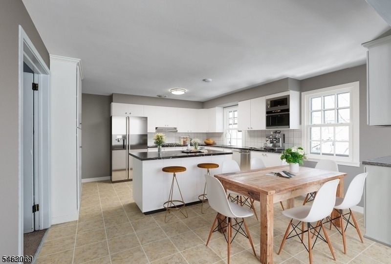 1 Union Ave - Photo 3