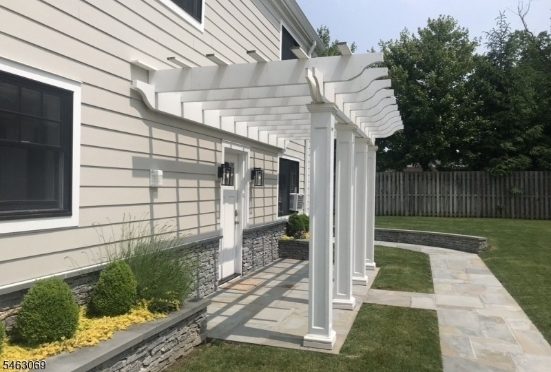 1 Union Ave - Photo 6