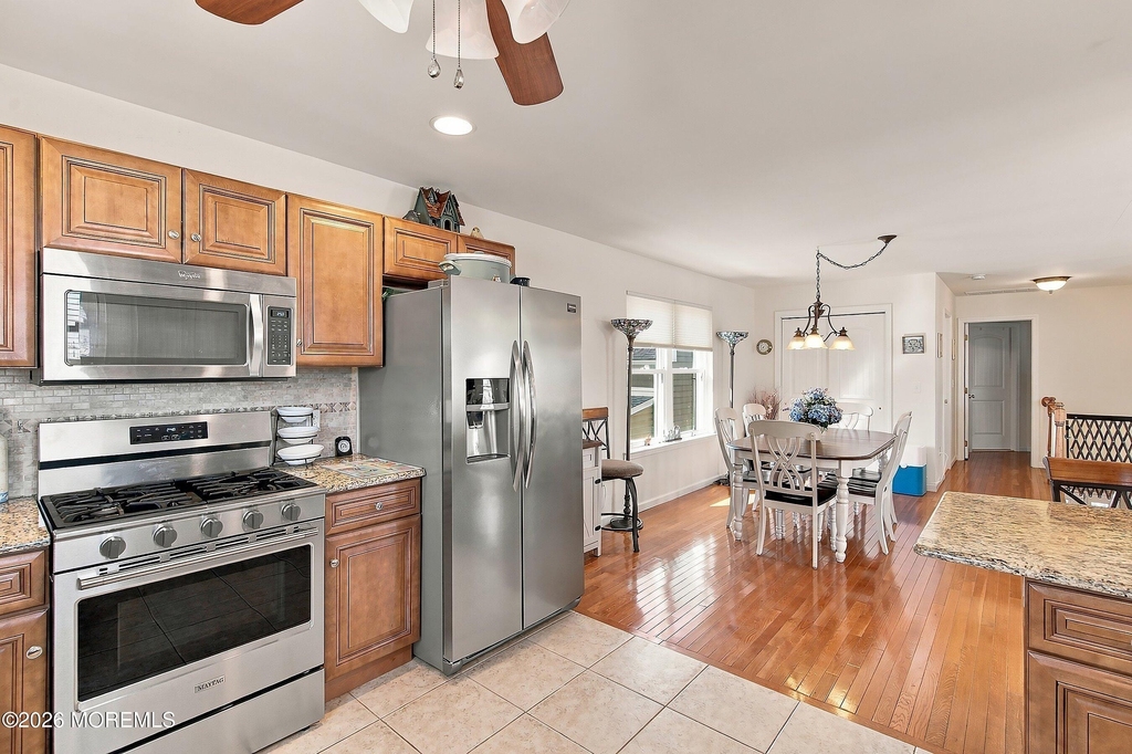 15 Farragut Avenue - Photo 14