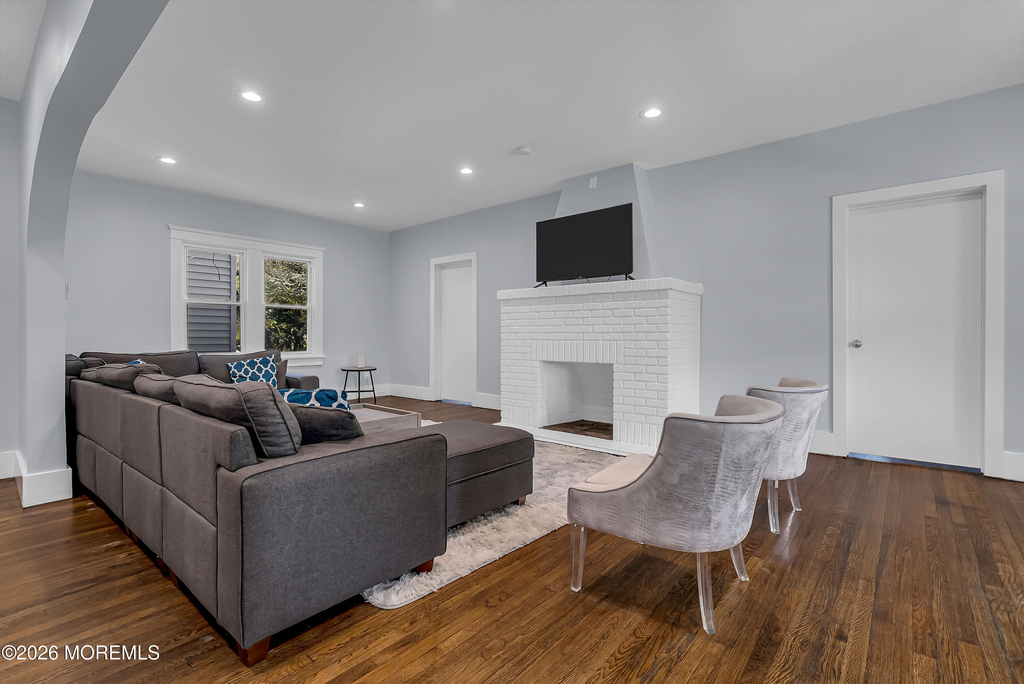 309 Cedar Avenue - Photo 3