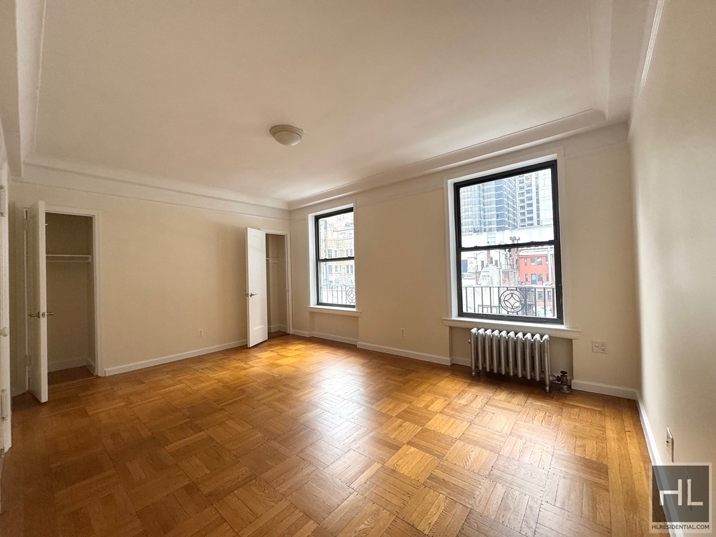 West 55th Street - Photo 0
