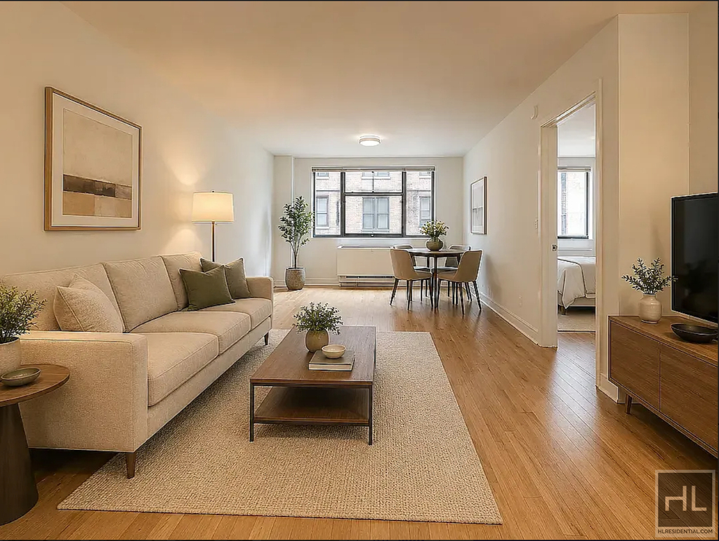 West 96 Street - Photo 1