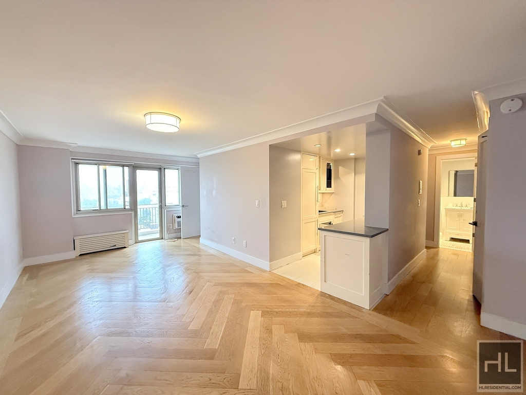 West 93rd Street - Photo 0