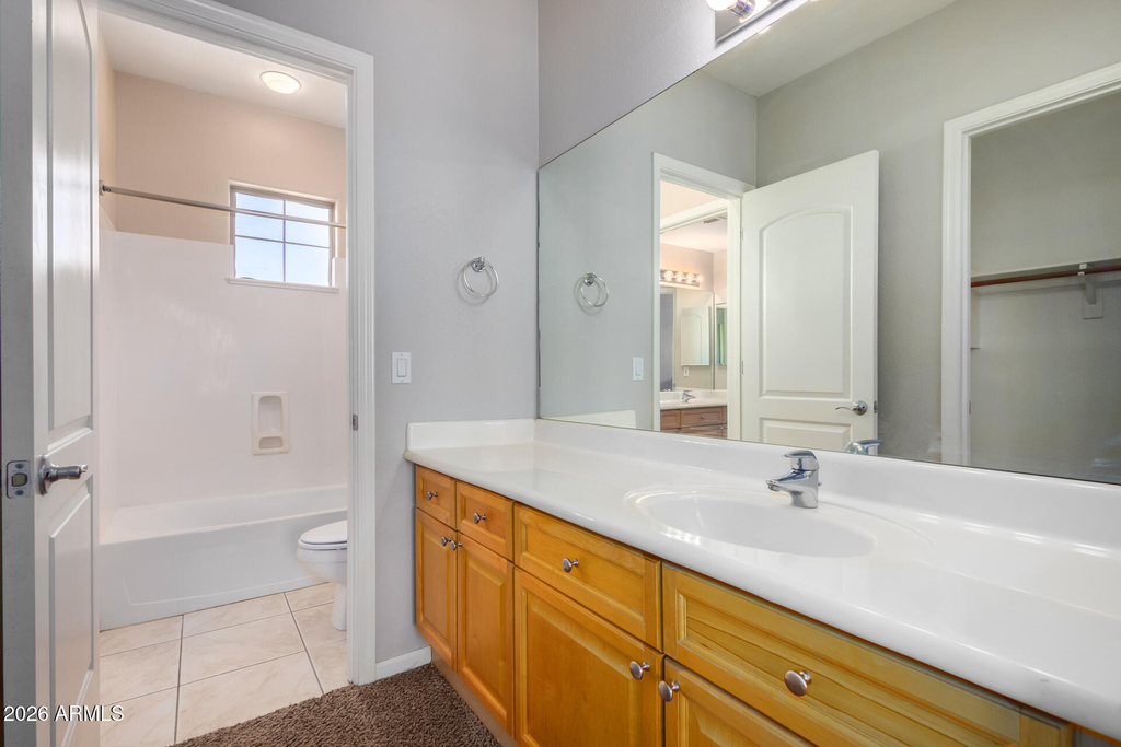 13746 W Cypress Street - Photo 17