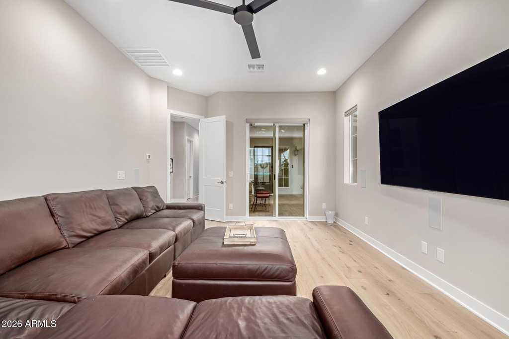 2131 E Nolan Place - Photo 33