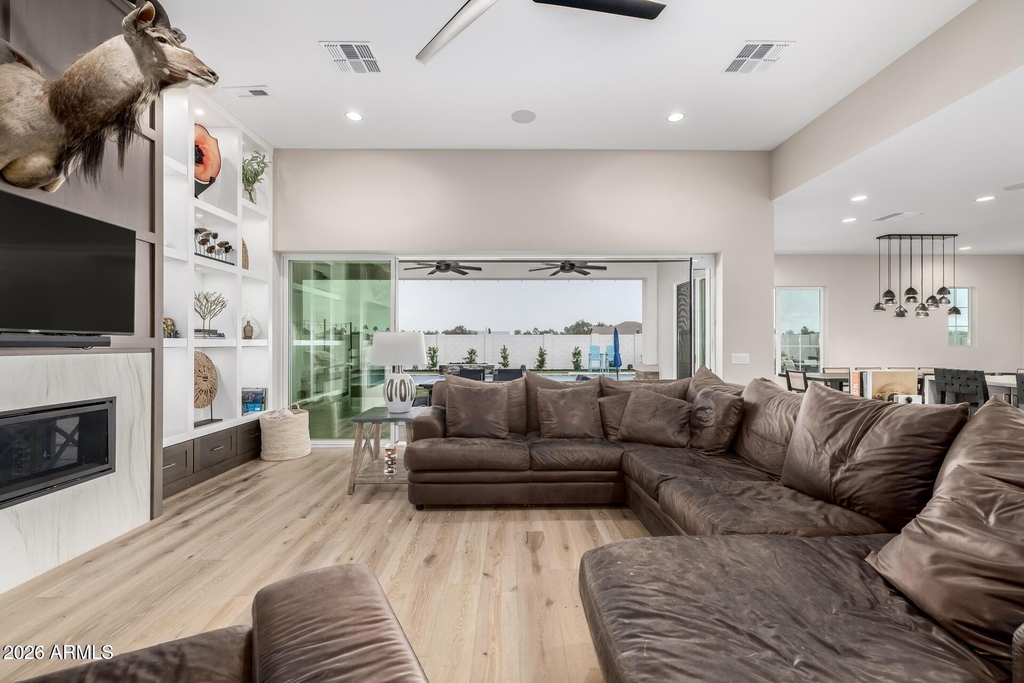 2131 E Nolan Place - Photo 4