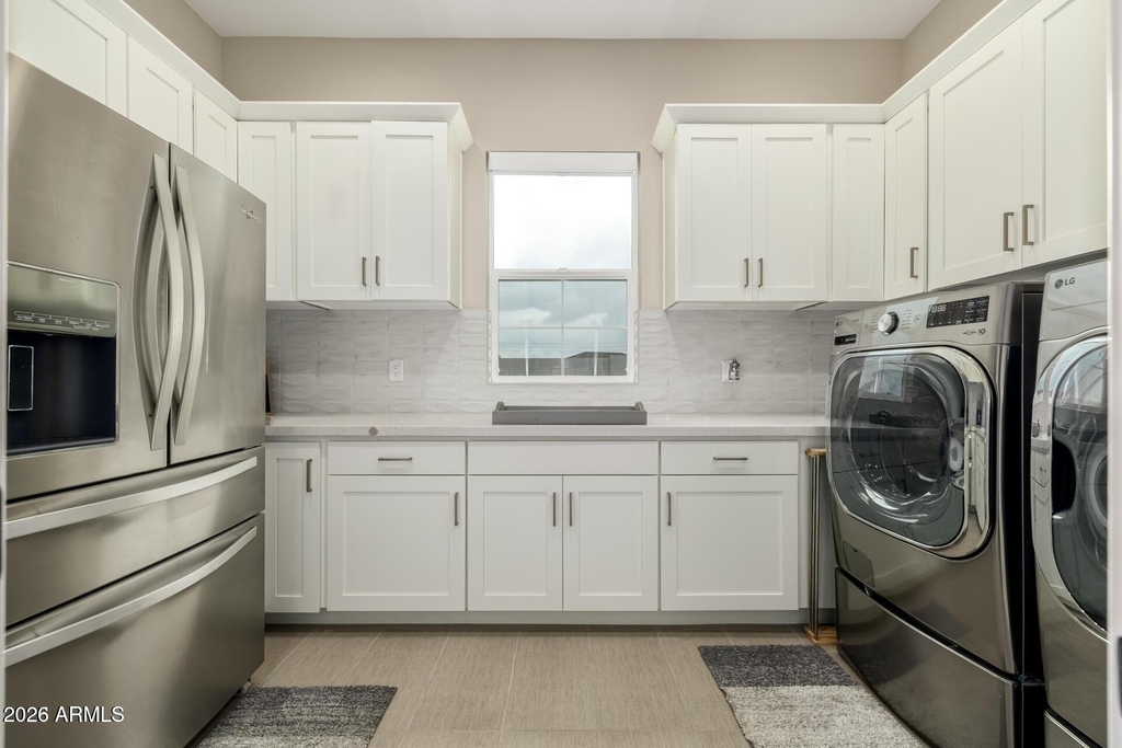 2131 E Nolan Place - Photo 37